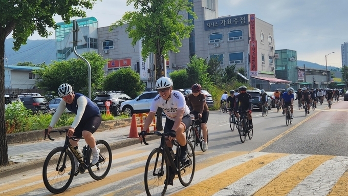 2024 무주 그란폰도·메디오폰도 자전거대회 열려